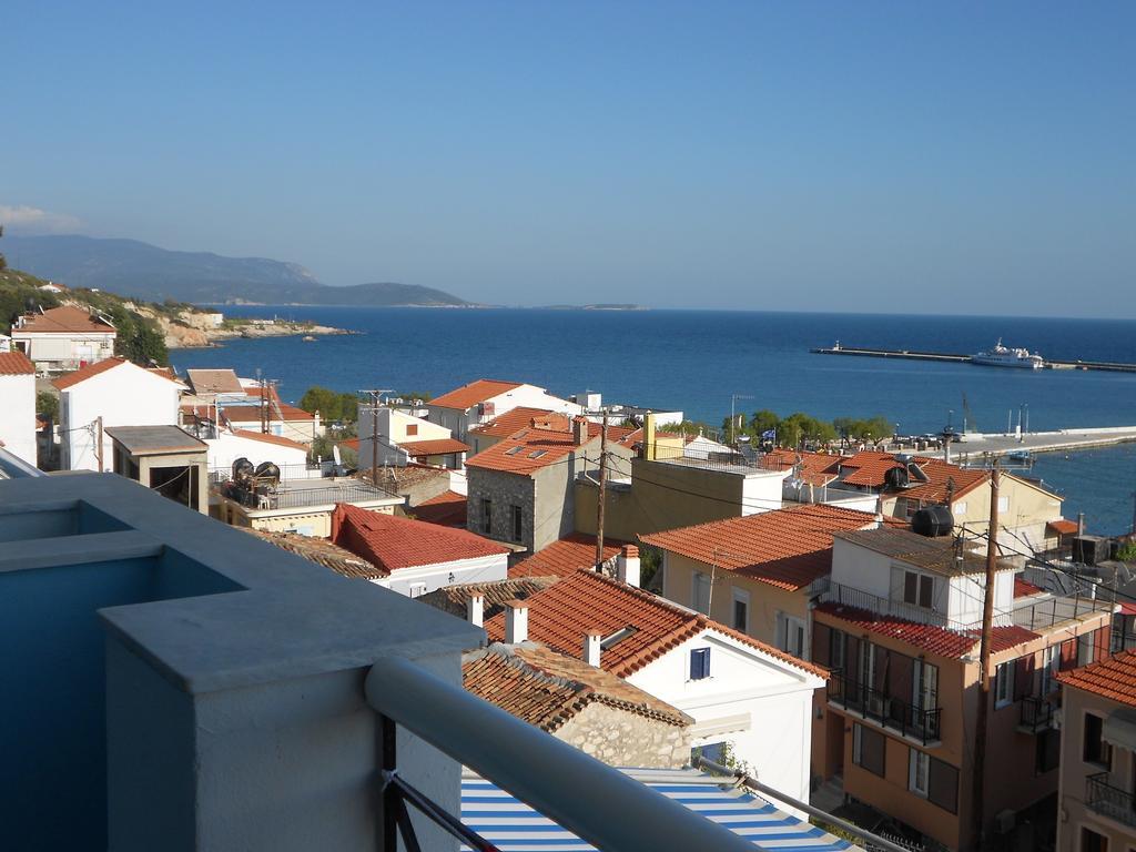 Zorbas Hotel & Studios Pythagóreion Buitenkant foto